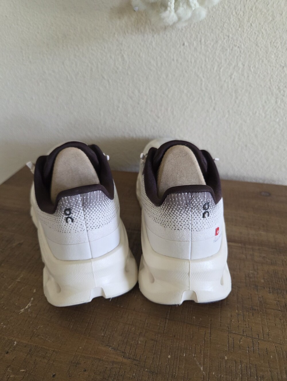 On Running Womens Cloudtilt Size 7.5 New Ox/Dew Running - Picture 5 of 11